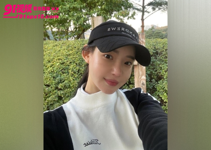 韩国极品女大学生 研英 性爱自拍流出 小骚货技术还挺熟练 上位骑乘猛摇骚臀一看就经常骑屌 - 图6