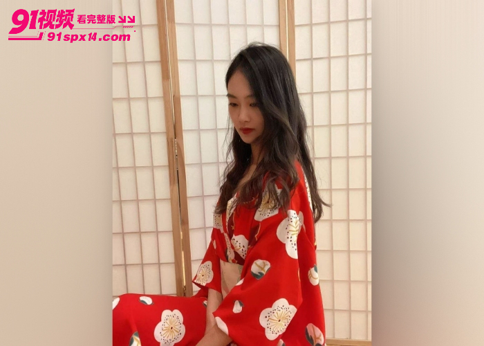高颜值清纯微胖女大学生 被金主男友酒店花式调教深喉毒龙 主动扶屌猛摇翘臀浪叫不断 - 图3