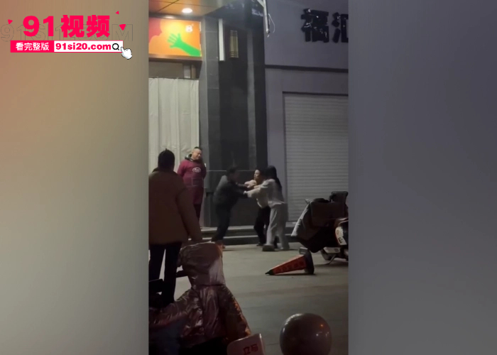 河南驻马店西平战神1V5事件 兄弟背刺老婆出轨 老婆跟情夫一起殴打原配老公 纯爱战士应声倒地 - 图8