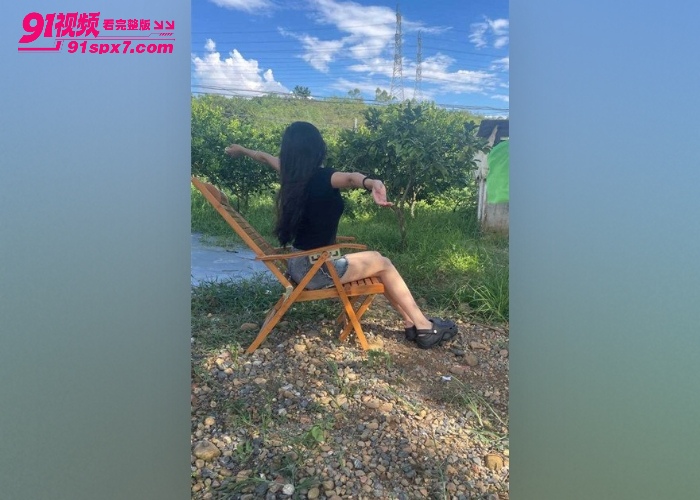 河南南阳极品女神 王明妍 被渣男泄密 洗澡自拍抠逼自慰 SM捆绑调教反差骚穴淫水狂喷高潮 - 图2