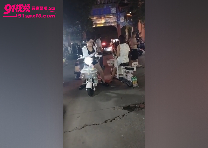  河北衡水安平圣姑庙主播直播 面筋哥猛操丈母娘双飞母女 肉体撞击啪啪作响 - 图7