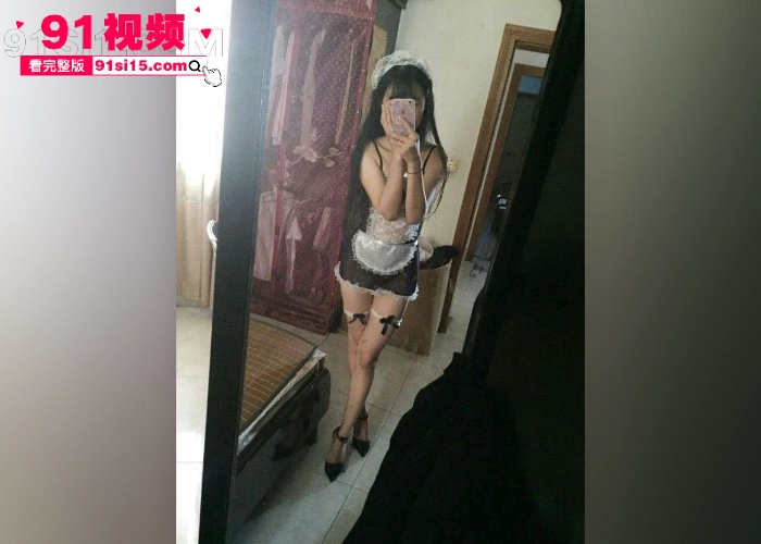 网曝门事件海归高颜值女博士 何欣怡 与男友性爱私拍高清流出 黑丝美腿饥渴求操 完美露脸 - 图1
