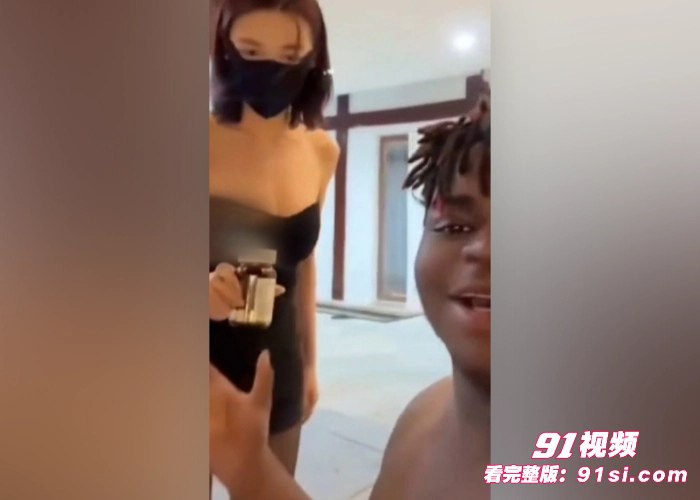 战狼2的卖黄碟的小黑转行干网黄了 网络带货卖伟哥约女神做爱亲自证实伟哥效果！ - 图6
