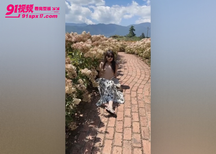 极品清纯学生妹公园露出 金主男友调教私拍流出 性感身材各种姿势猛操玩弄 - 图6