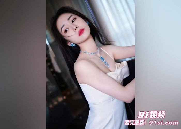 中国好声音冠军 张碧晨 和 郑子豪 露脸不雅性爱视频流出 被操出白浆流的鸡巴上都是 没想台上女神台下淫荡母狗 - 图4