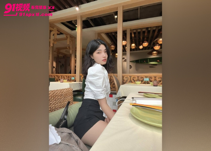 海角原创 极品嫂子勾引健身小叔子 深喉后入无套内射丰满肥臀 - 图1