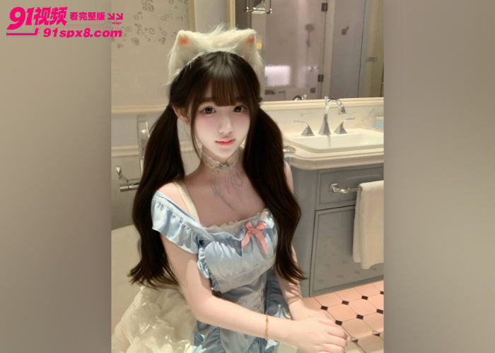 漫展上约了个极品COS蕾姆美少女 白丝制服诱惑按在床上猛怼翘臀 干到高潮浪叫不止 - 图3