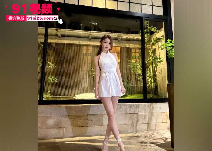 海角原创厨房强上做家务的黑丝妈妈 强行按头深喉站立后入操到瘫软 浓精射满背 - 图1