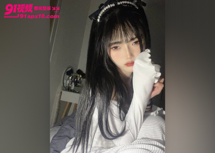 北京师范大学 王紫伊 可御可萝的美少女 被大屌男调教成精盆母狗 穿着各种丝袜被爆操看点十足 - 图1