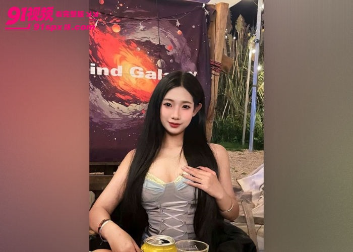 广西民族文学院大三院花 男友酒店调教亲手穿黑丝 深喉无套猛操得浪叫连连 - 图6