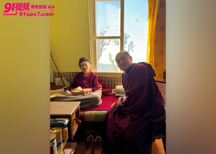 台湾尊胜法林佛学会主持 多桀仁卿 与多女聊骚约炮 露骨聊天记录性爱视频流出 - 图12