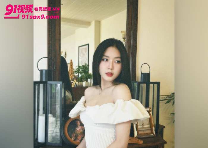 极品健身女教练被金主钞能力拿下 刚下播就开启裸聊模式 撅着大肥屁股掰穴特写真诱人 - 图4