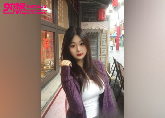 舞蹈系大三美女 刘梓彤 裸贷视频彻底曝光 巨乳翘臀全裸自慰 水晶假鸡巴猛插喷汁 - 图4