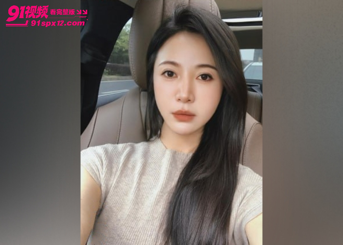 山西晋城温柔端庄人妻 肉丝袜老板娘换衣服露出 偷情司机霸王硬上弓 - 图3