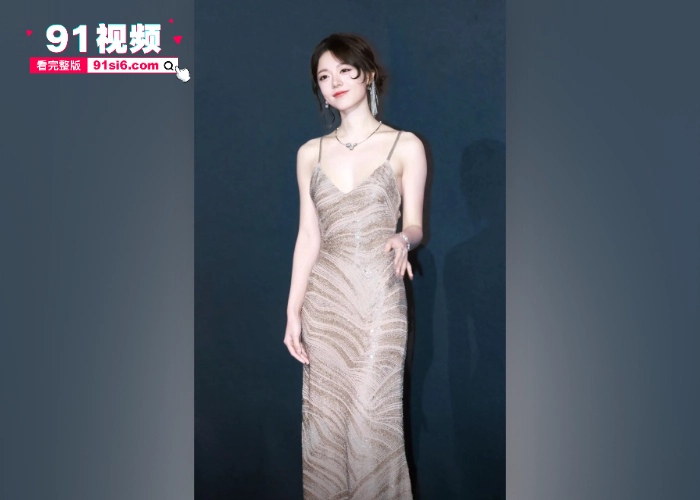 娱乐圈大瓜 00后花旦 赵今麦 与 张凌赫 酒店私会被实锤 洗澡性爱视频流出全网疯传 - 图2