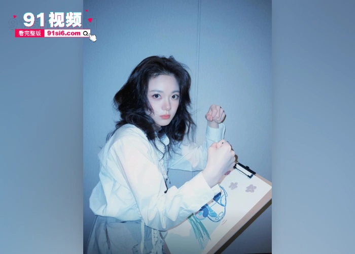 娱乐圈大瓜 00后花旦 赵今麦 与 张凌赫 酒店私会被实锤 洗澡性爱视频流出全网疯传 - 图5