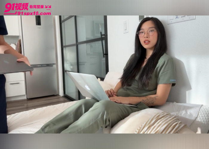 onlyfans 高颜值韩国嫩妹 Elle Lee 韩国牙医 与她的同事做 爱各种姿势都很配合 - 图1