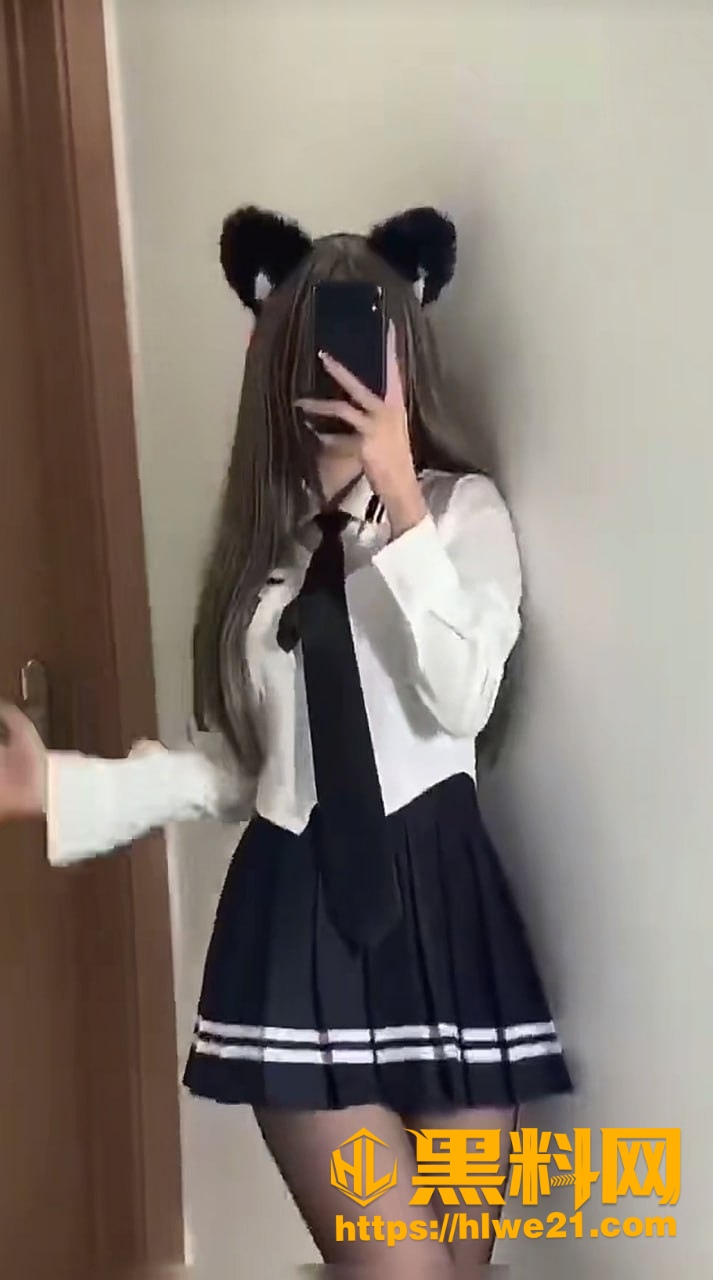 抖音女神丝袜裸舞实录3