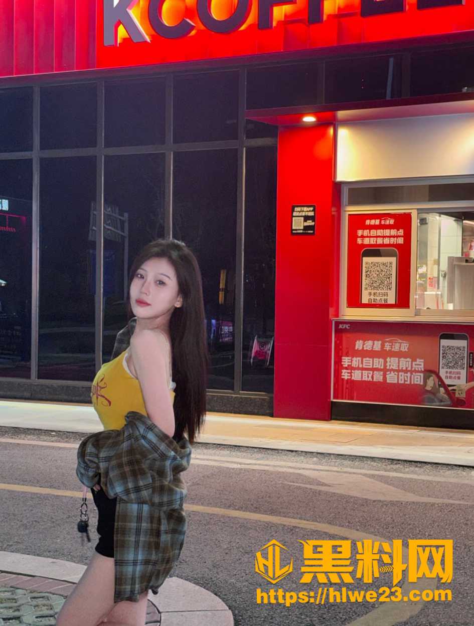 阮小喵o线下裸聊视频3
