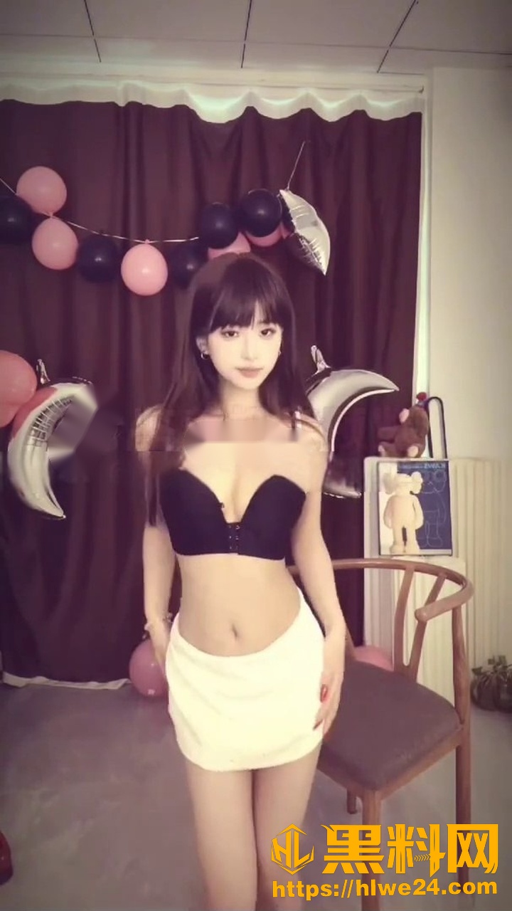 面包超人裸舞视频1