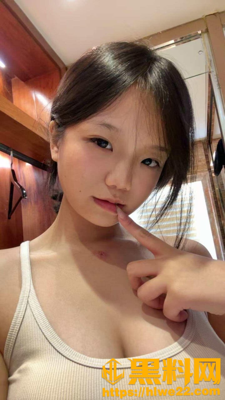 藤藤菜私拍视频4