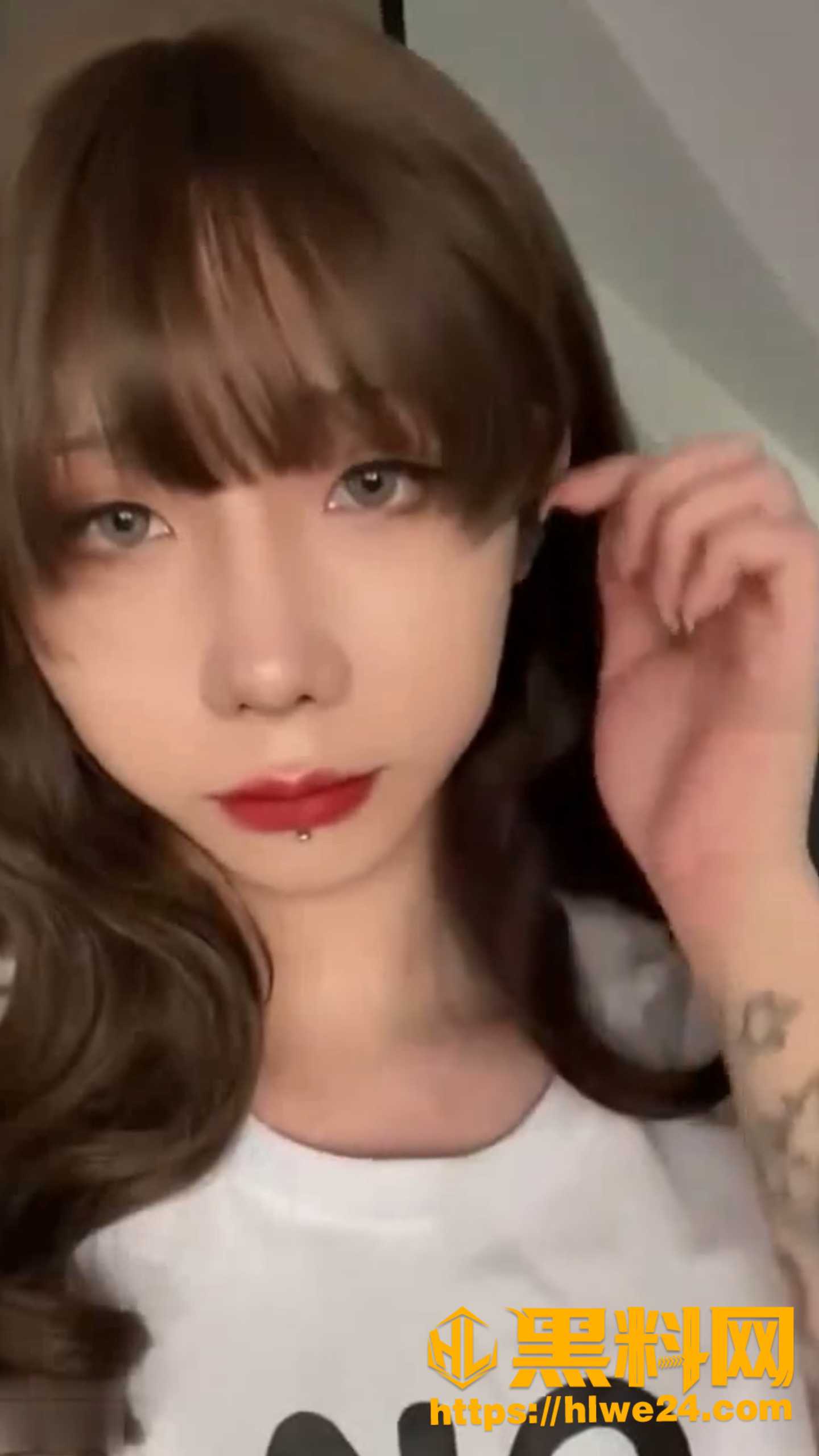 最新推特男娘自慰资源