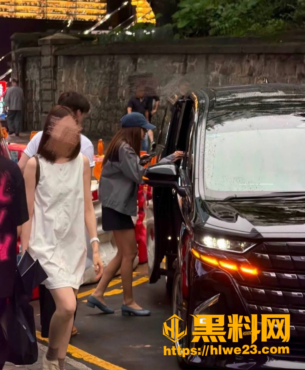 拉丽莎·马诺班