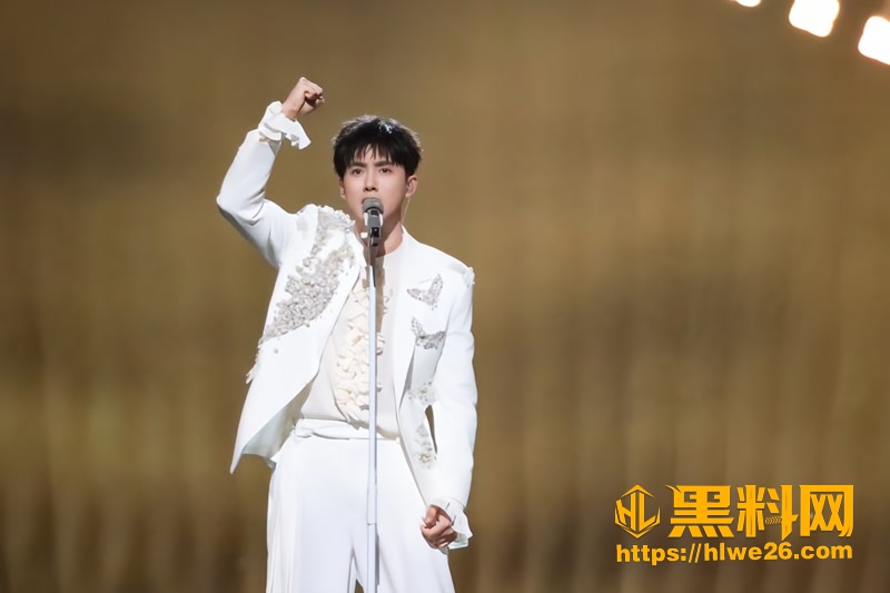 03五阿哥张睿表演走光1 3wm