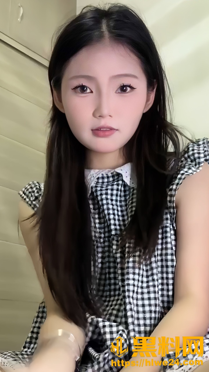 网红眼镜妹困困兔2