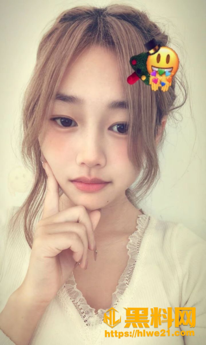 反差大学生不雅视频3