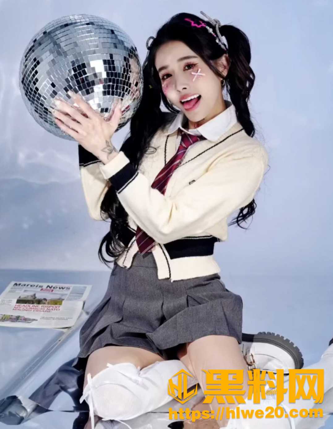 kimmy女上位骑乘实拍2