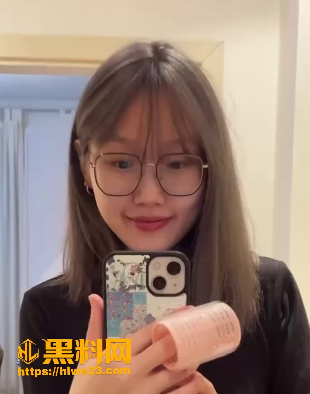 乖乖女露脸私拍
