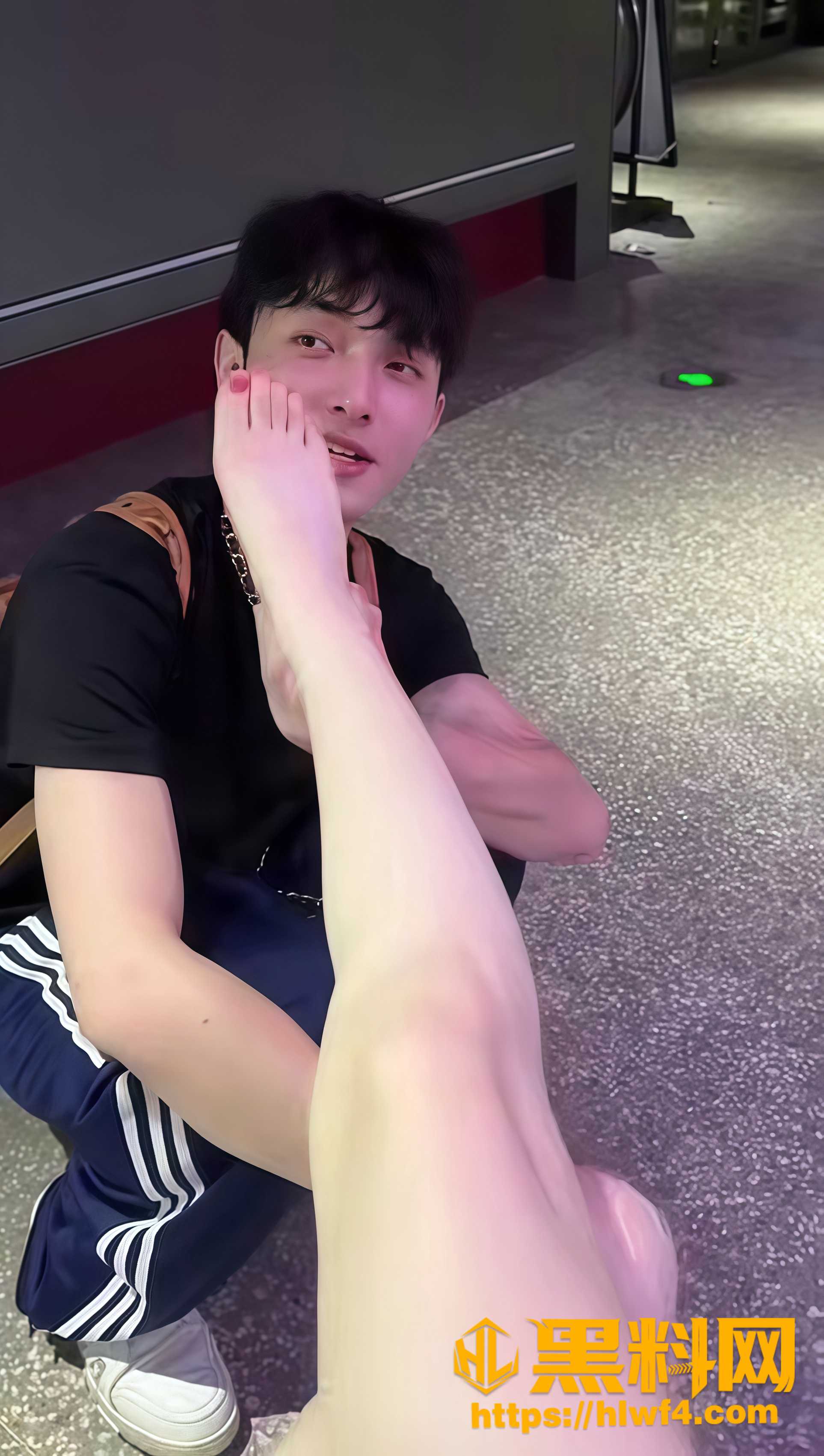 足控