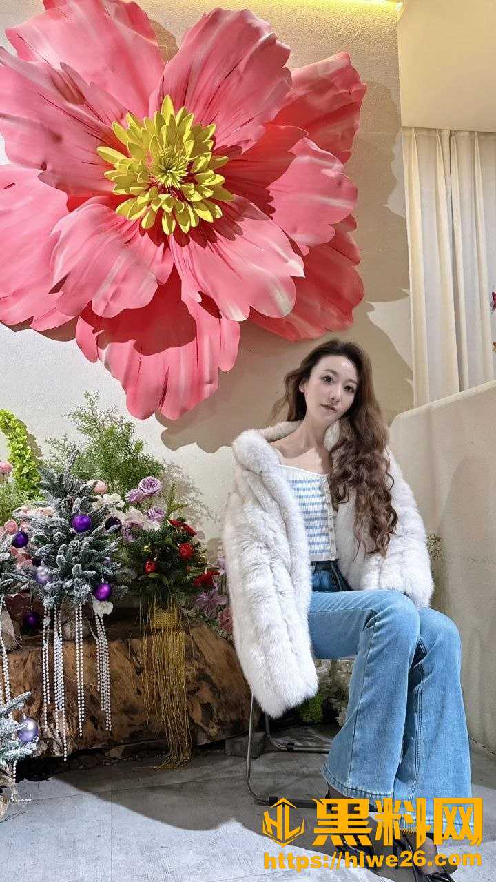 刘溜溜足交视频6