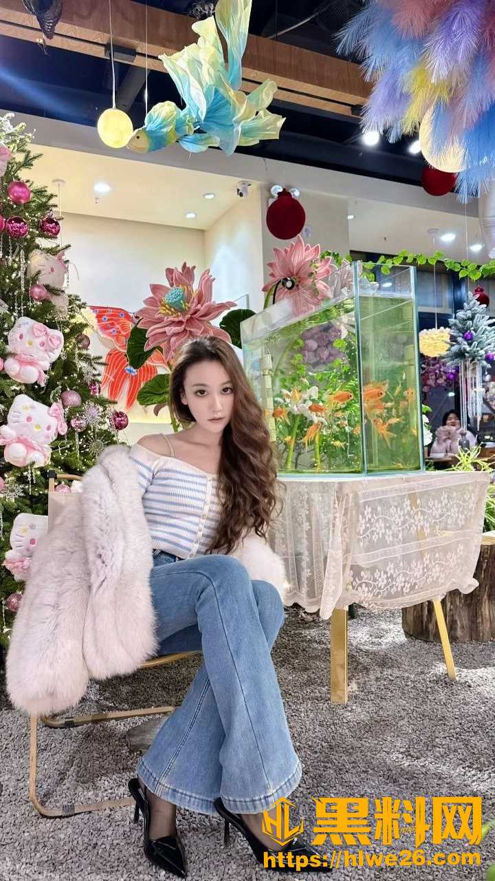 刘溜溜足交视频8