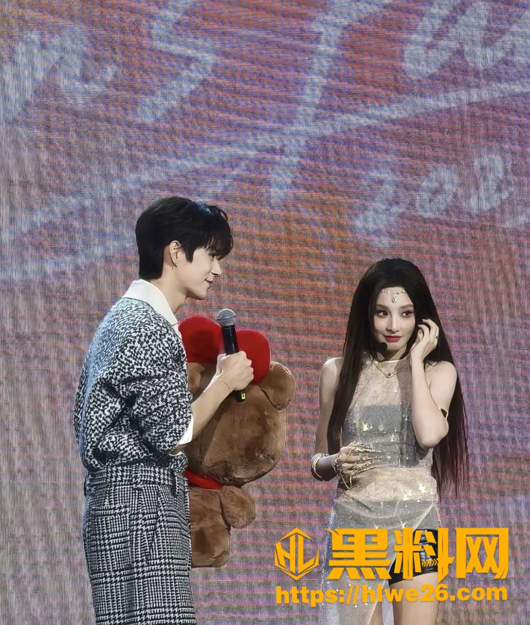 彭小苒七夕恋情曝光回应 7