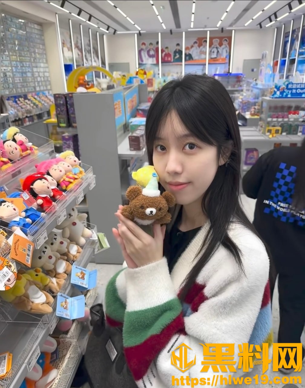 陈诗涵性爱视频流出5