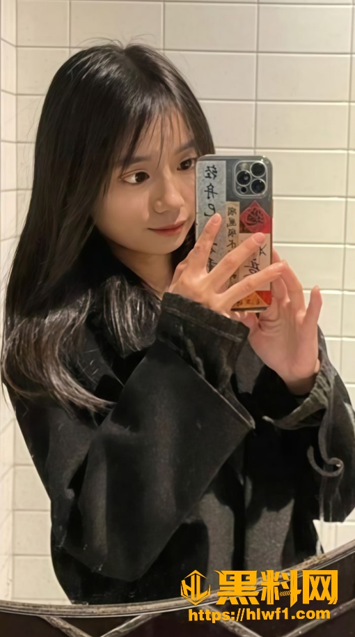 反差女大自慰视频