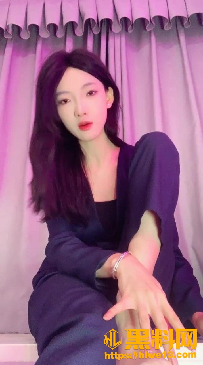 千千红绿灯调教