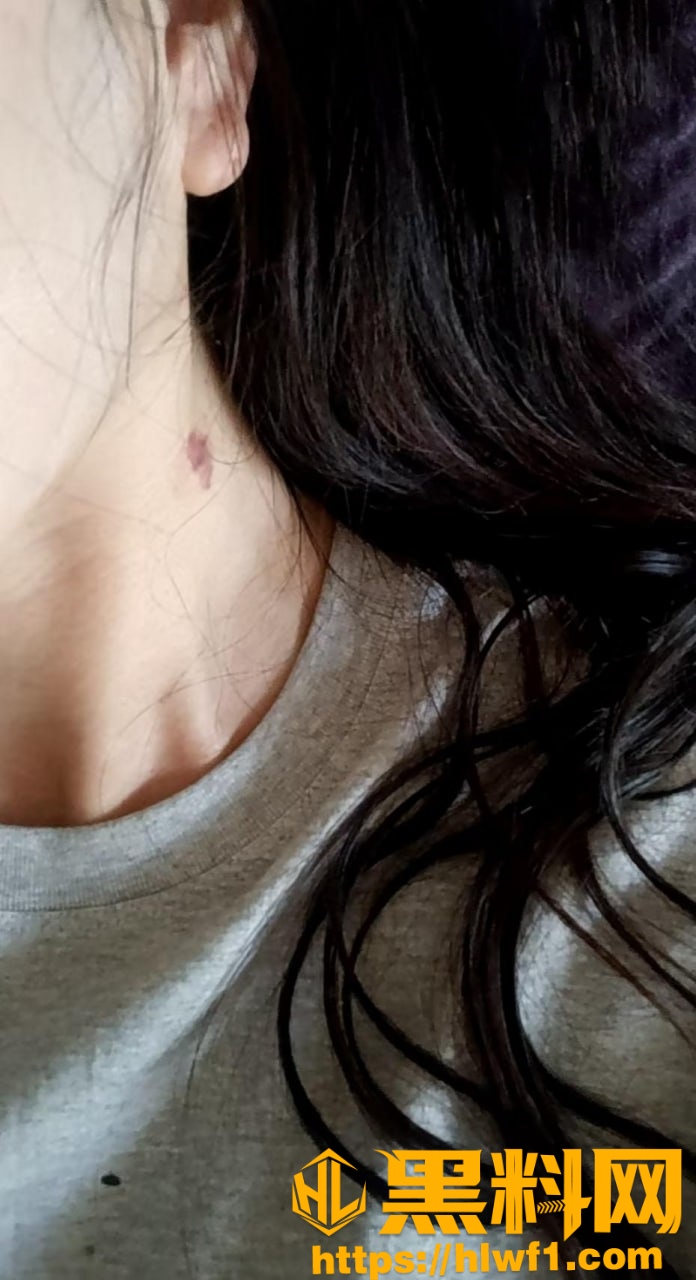 丰乳肥臀的少妇邻居33