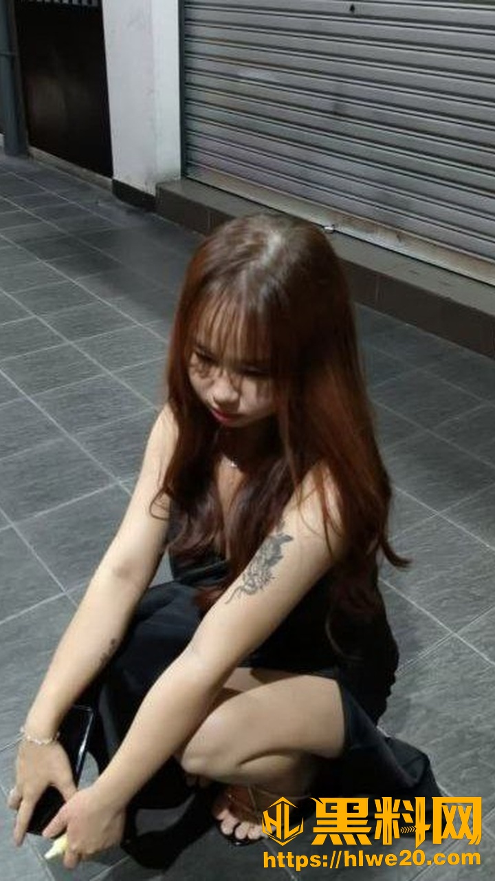 纹身太妹性爱视频2