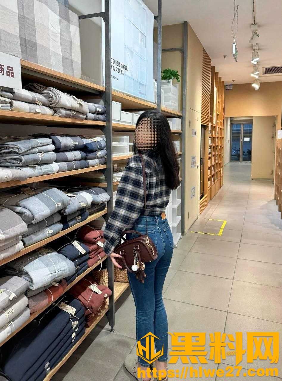 和妈妈堂姐的性福生活101105集12