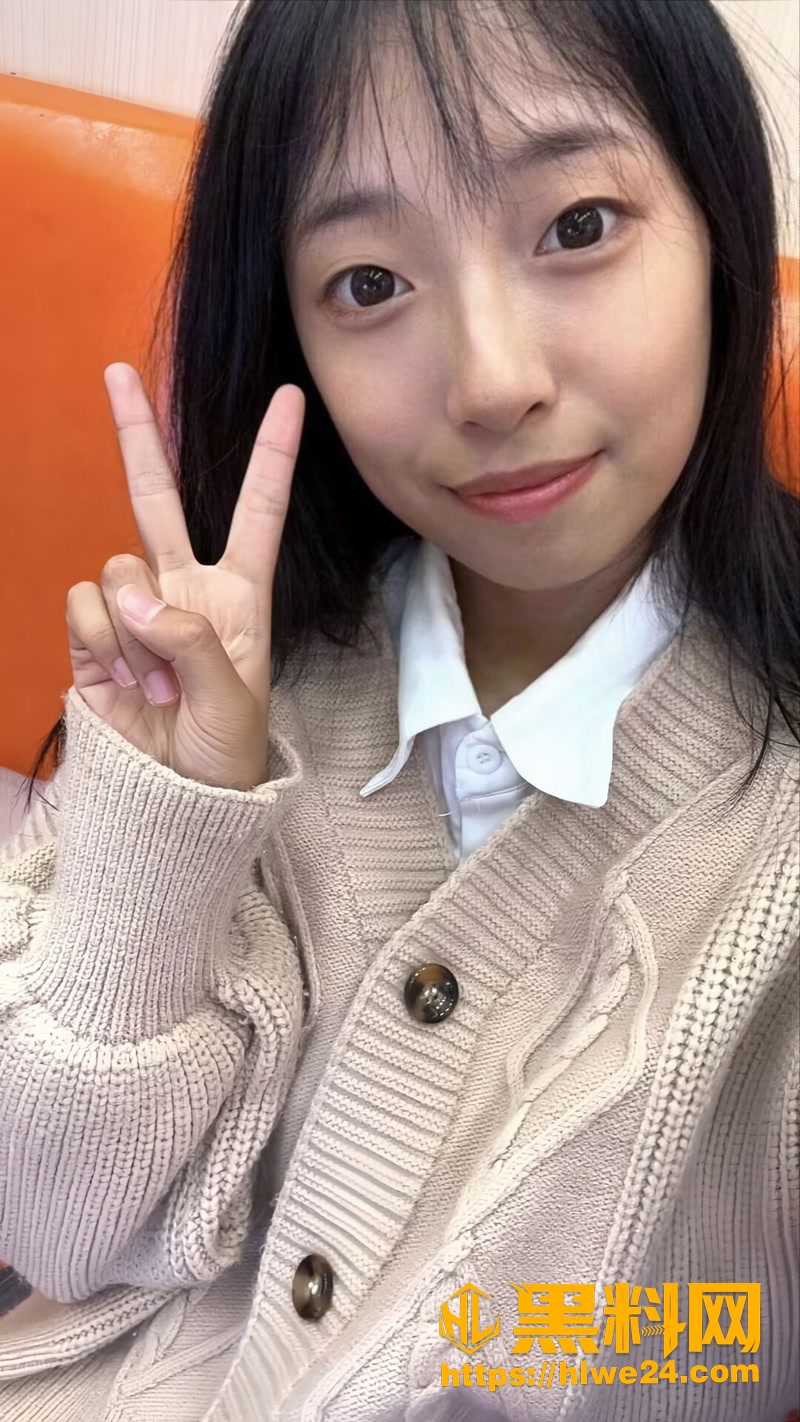 01成都川大中文系沈柔1 1wm