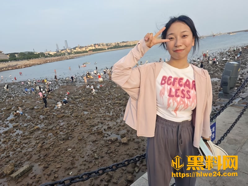 02成都沈柔性爱视频合集1 2wm