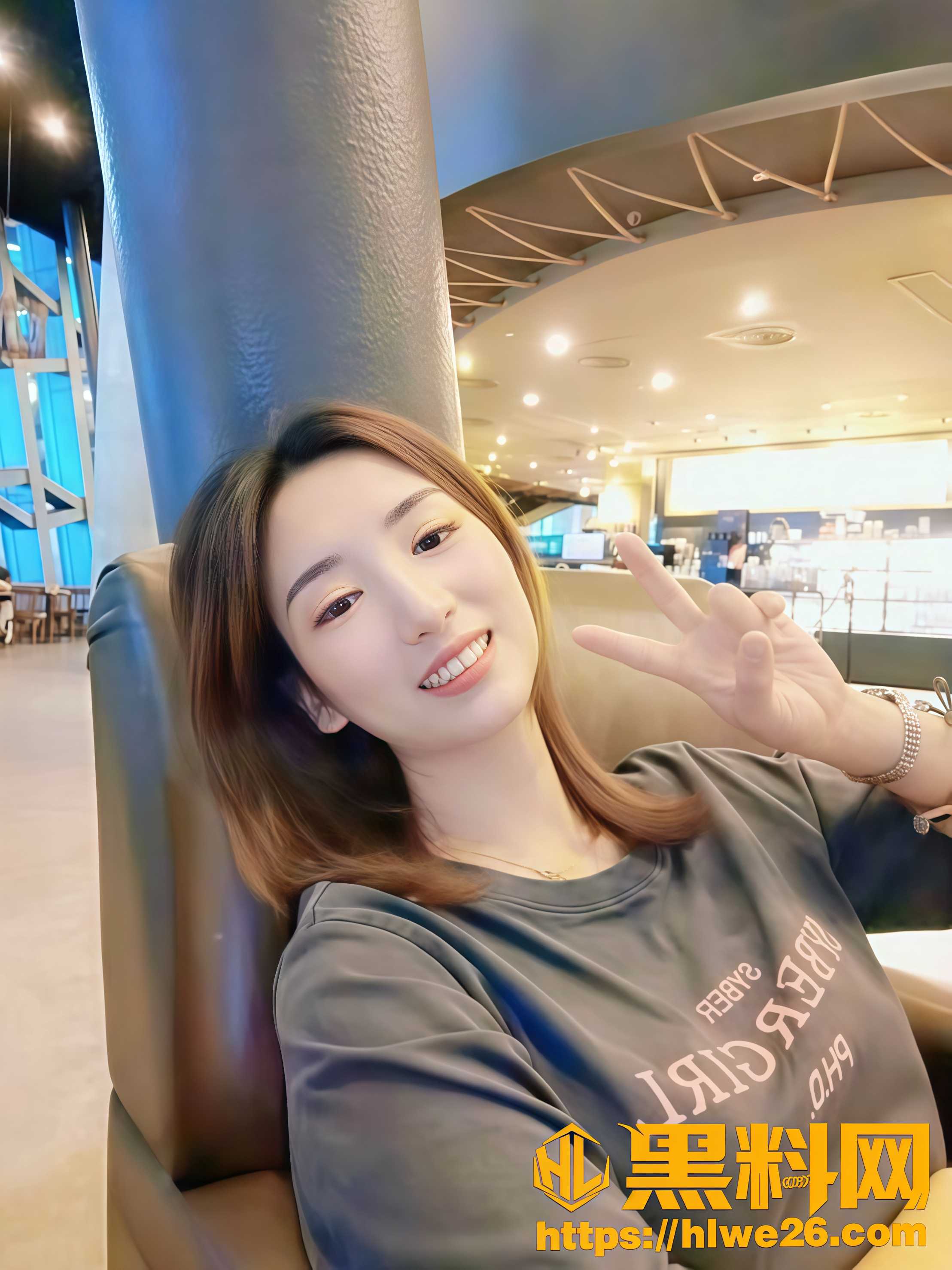 良家少妇酒店开房原片