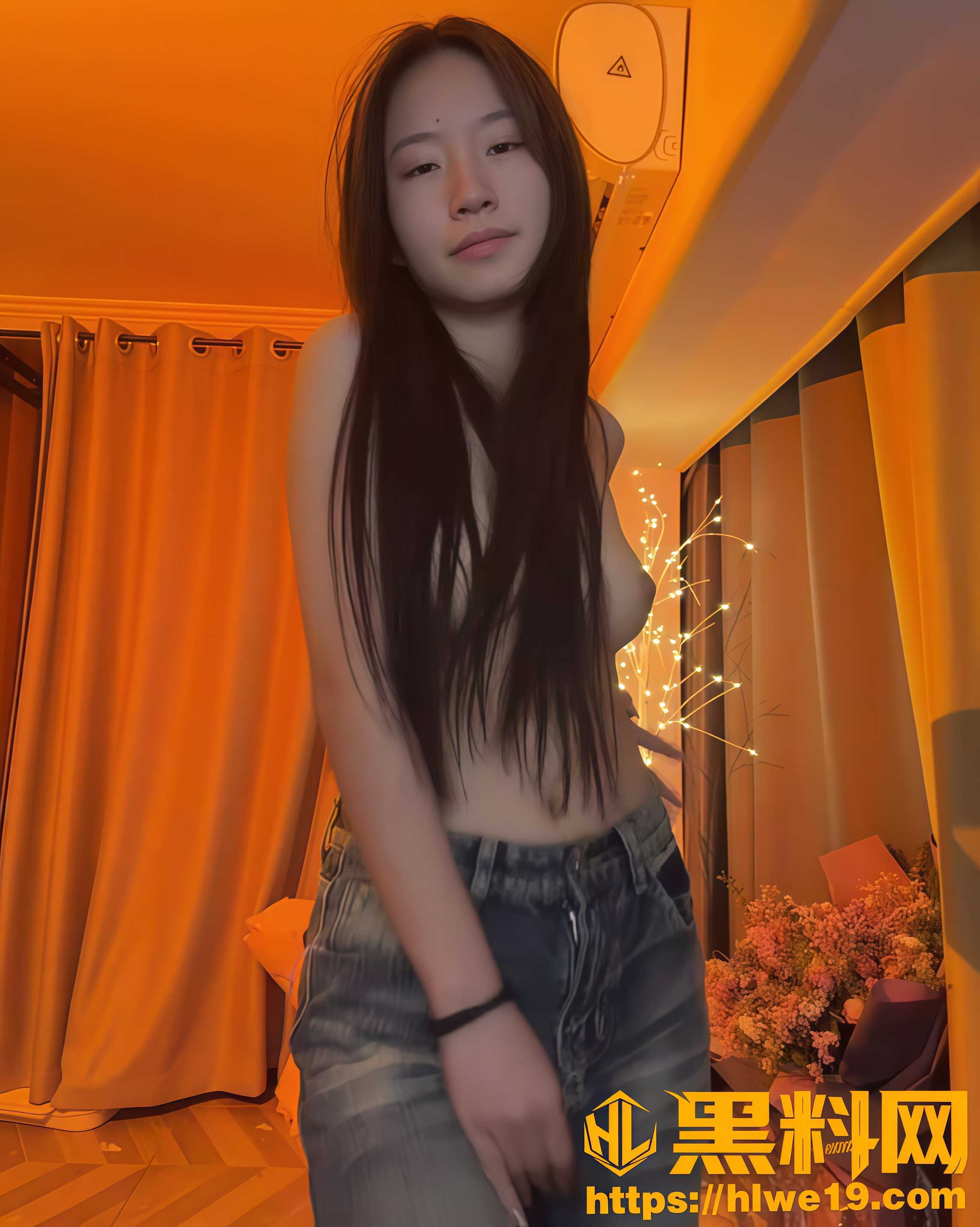 精神小妹uugirl不雅视频