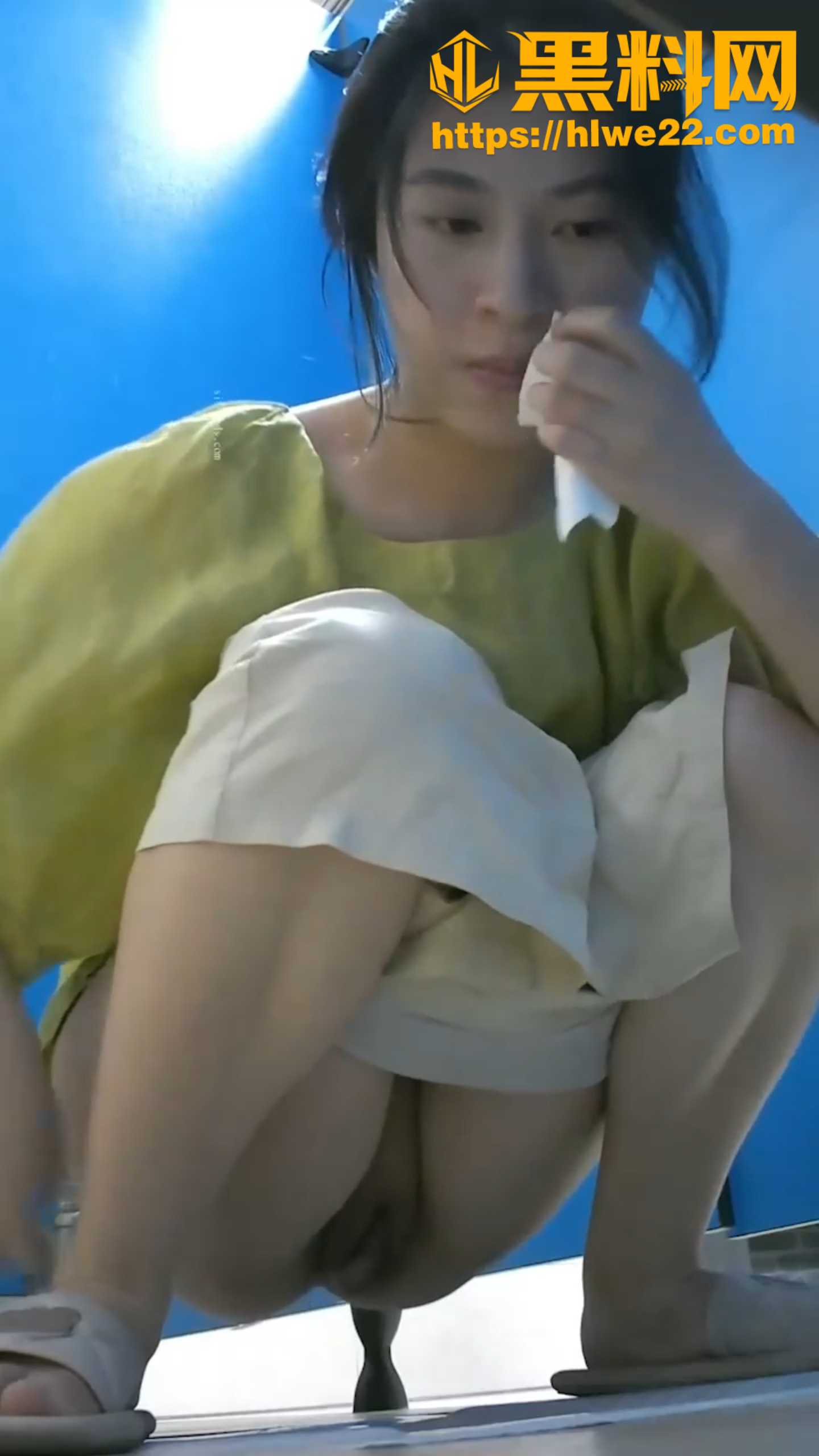 商场女厕脸穴同框
