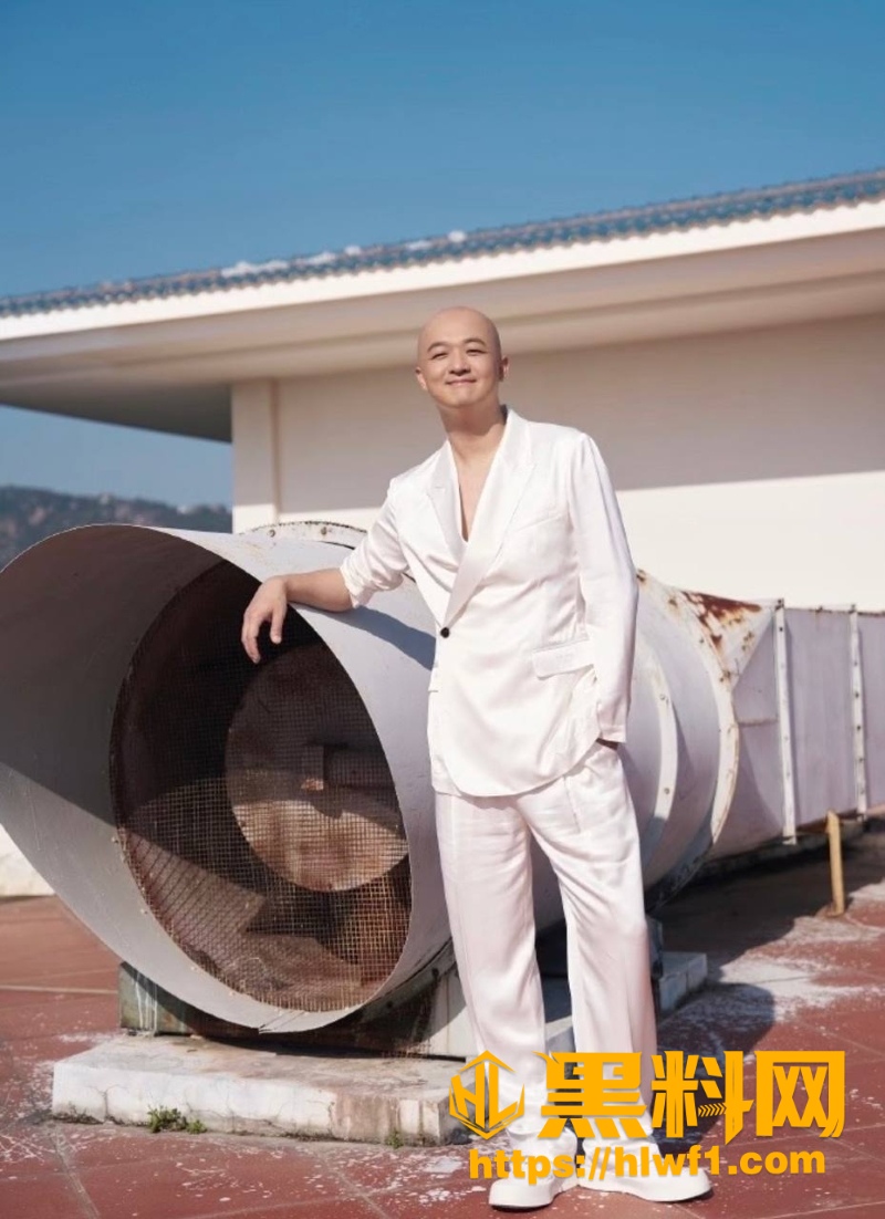 包贝尔与红发女性爱视频 8