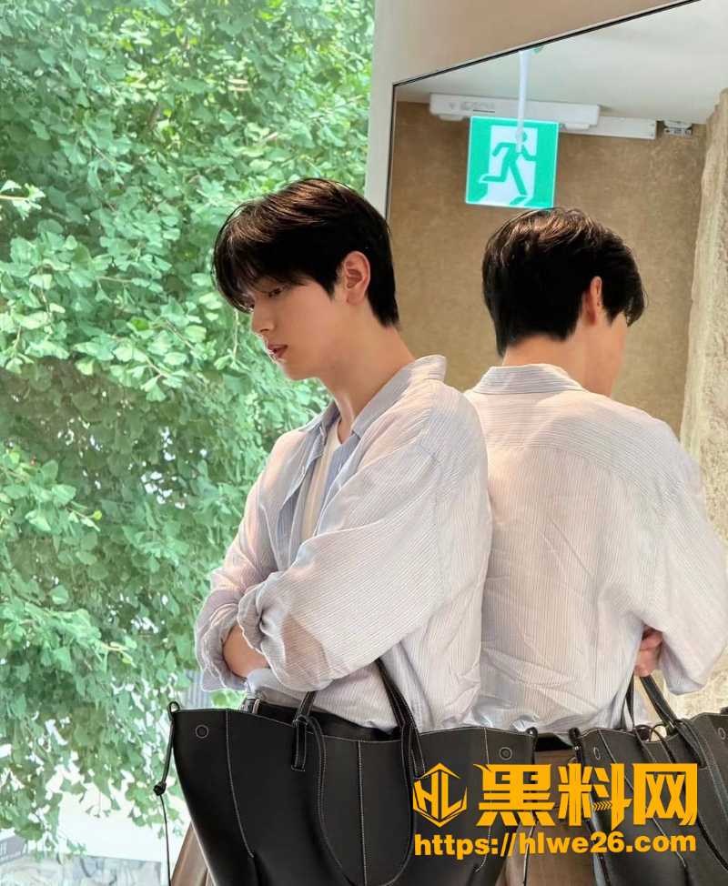 崔秀彬和崔然竣的性爱视频3