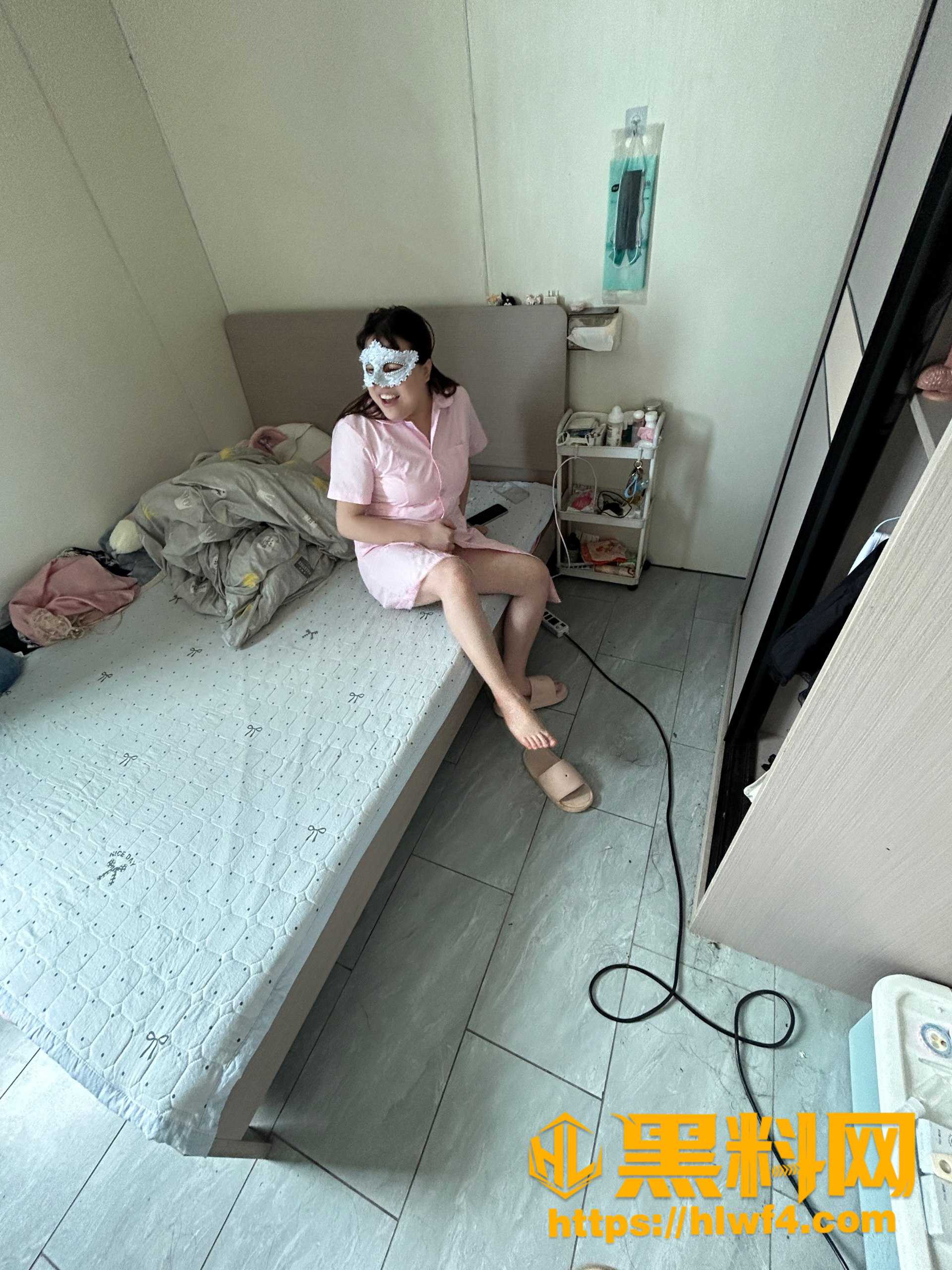 和亲妹妹乱伦